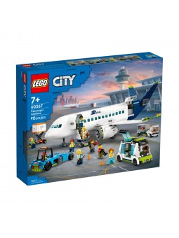 Конструктор LEGO City Пассажирский самолет