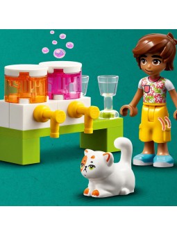 Конструктор LEGO Friends Вантажівка із гот-доґами